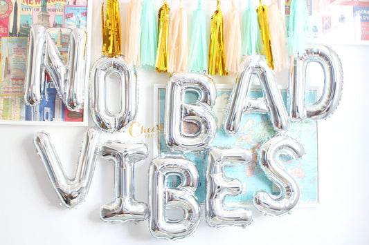 16" letter balloons "NO BAD VIBES"